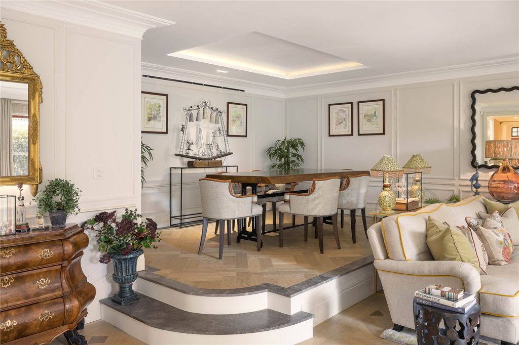 Property photo 2 of 21 Dining / Reception