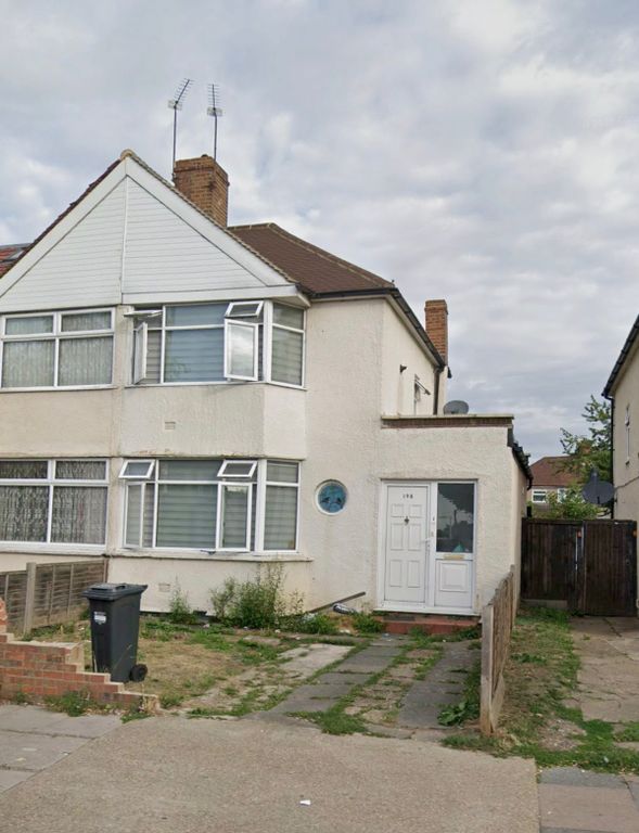 Property photo 1 of 9