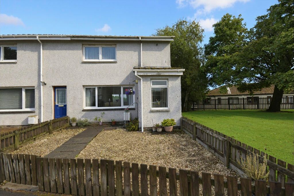 Property photo 3 of 25