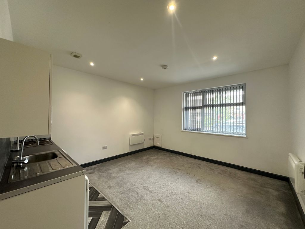 Property photo 3 of 4