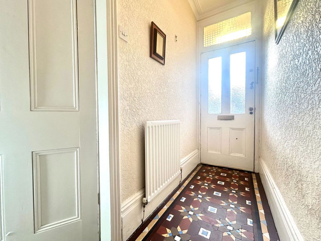 Property photo 3 of 23