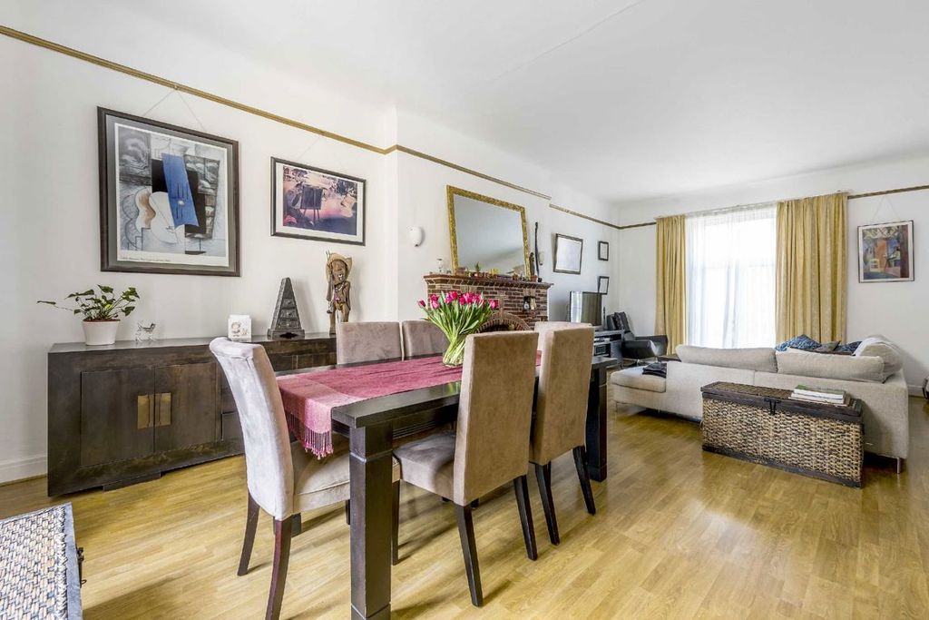 Property photo 3 of 7