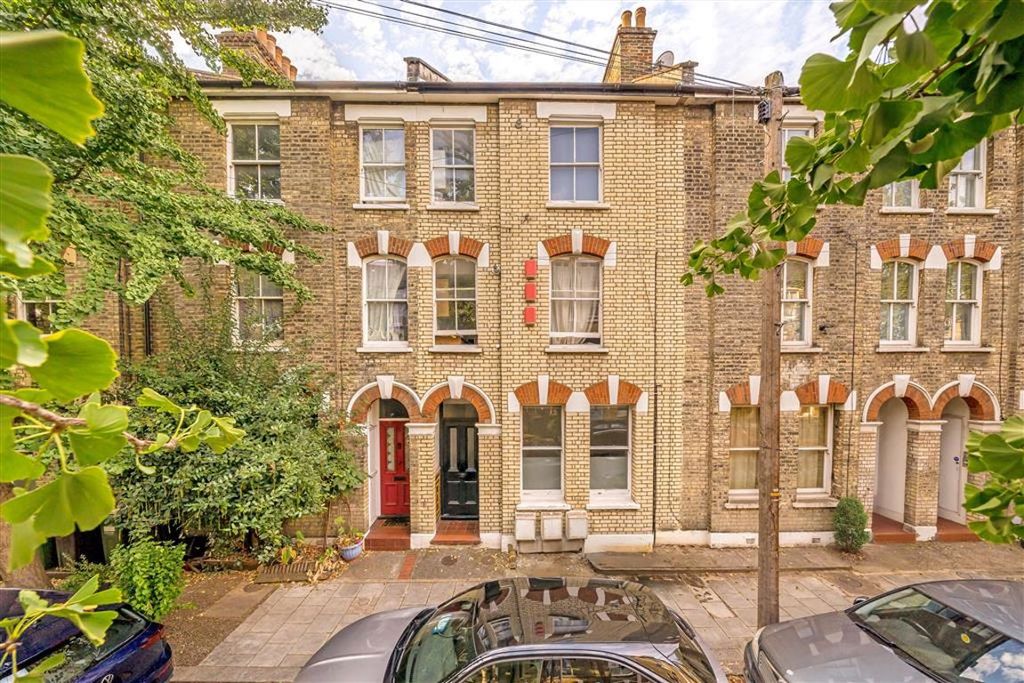 Property photo 1 of 7