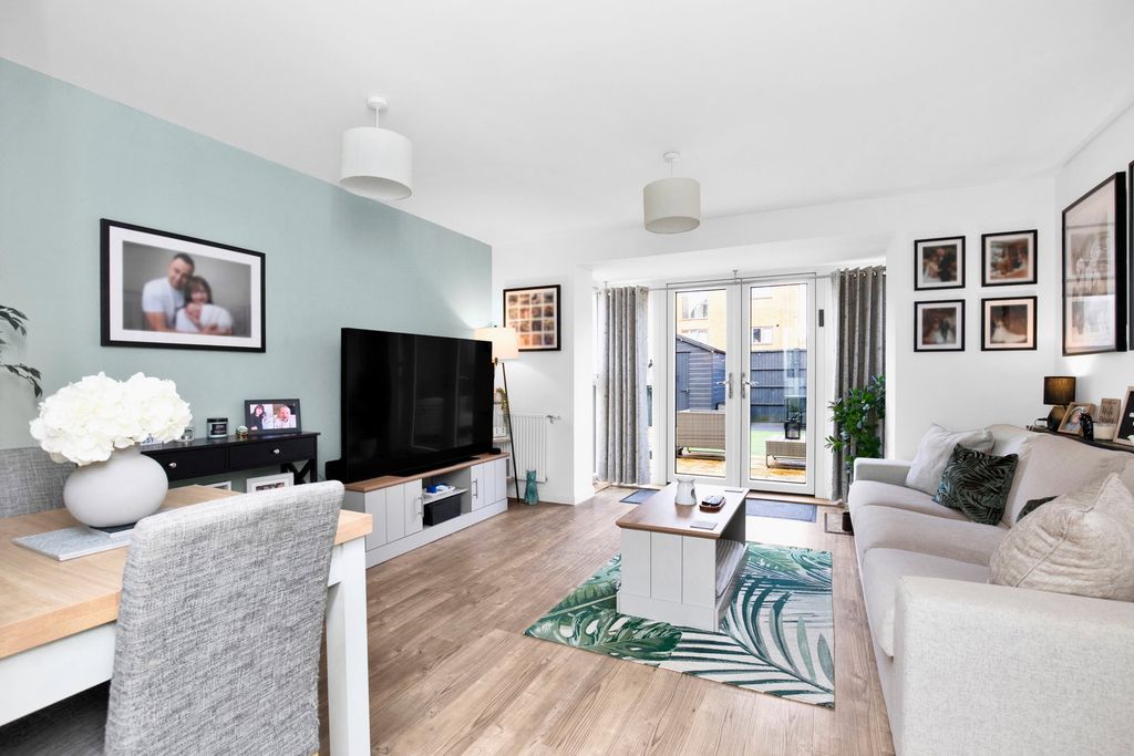 Property photo 3 of 29