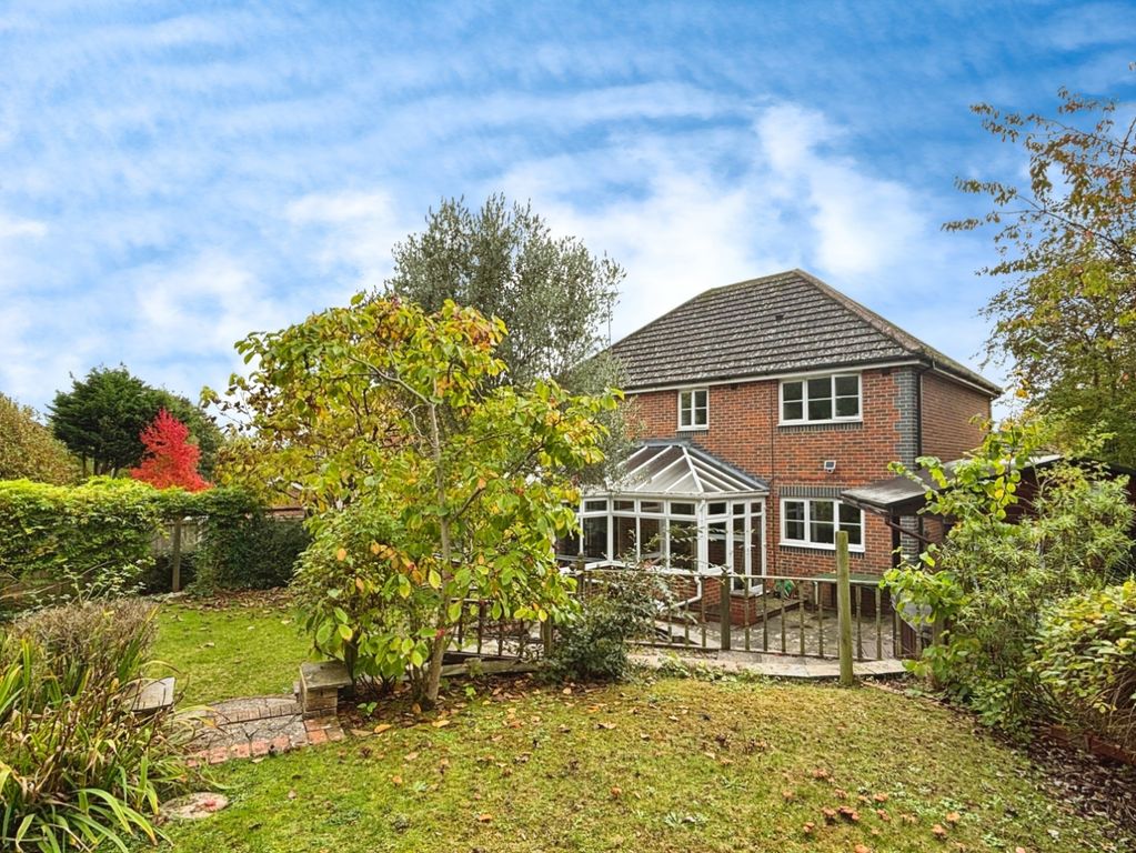 Property photo 2 of 34