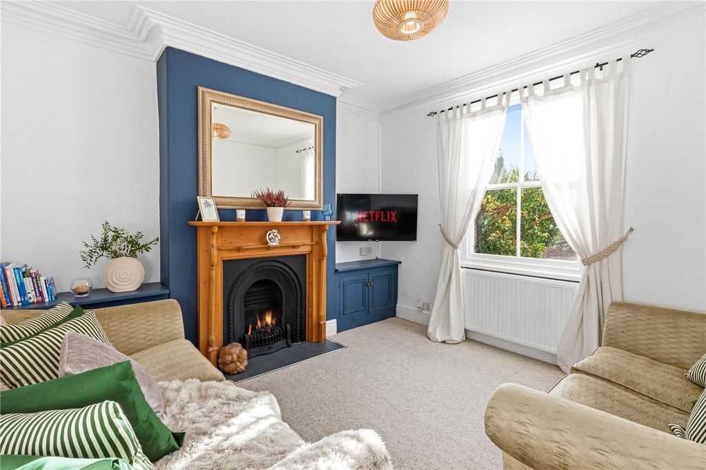 Property photo 2 of 19 Picture No. 42