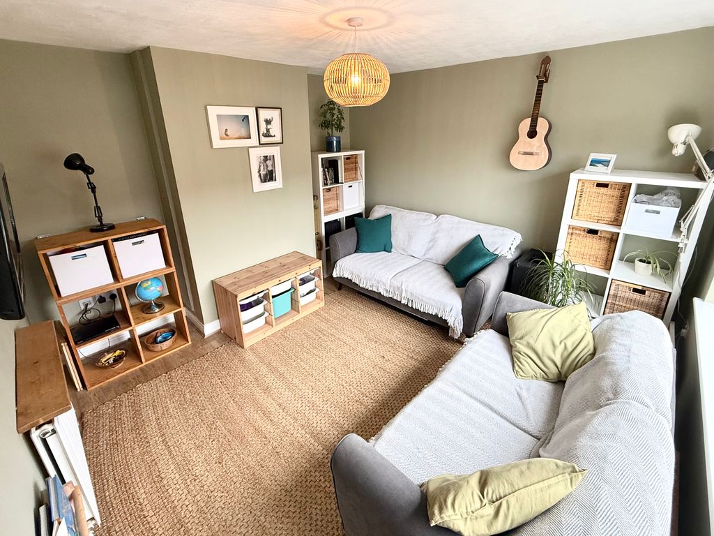 Property photo 2 of 19 Img_2654