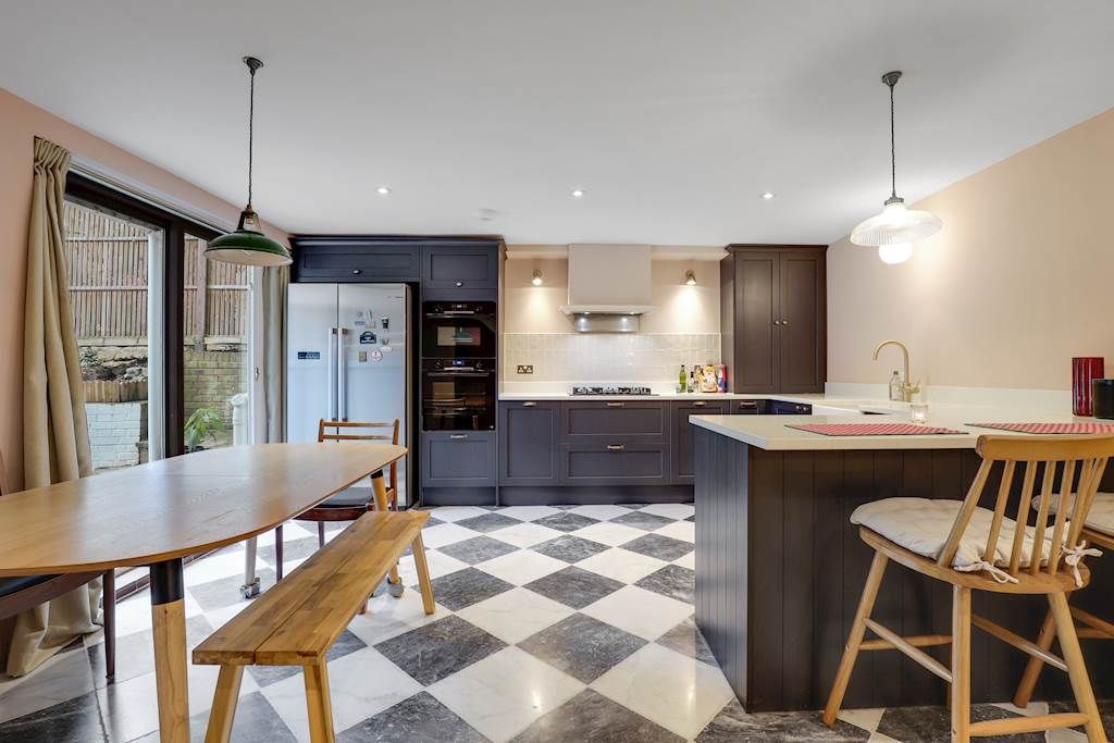 Property photo 2 of 14 03-91Aejhhgll - 42A Fox Hill - 7-Small