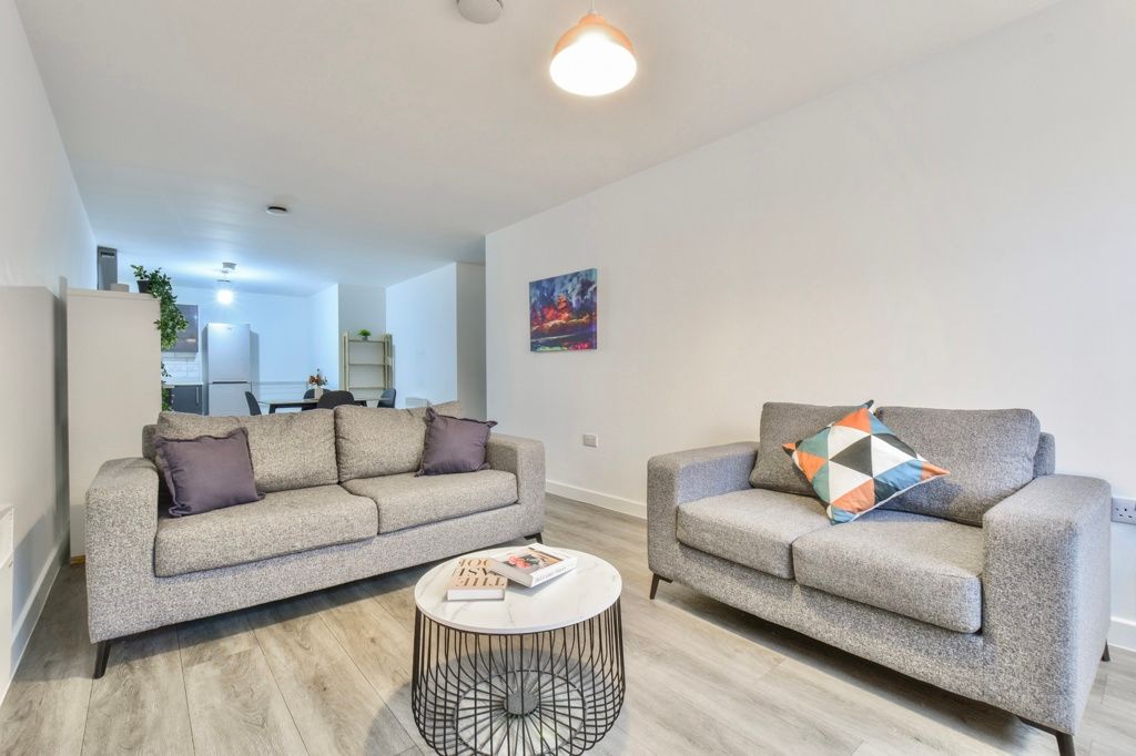 Property photo 3 of 10 Jpg