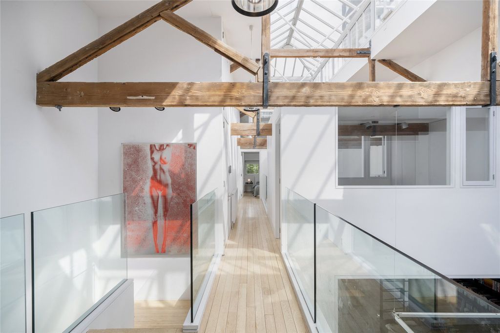 Property photo 3 of 26 Picture No. 42