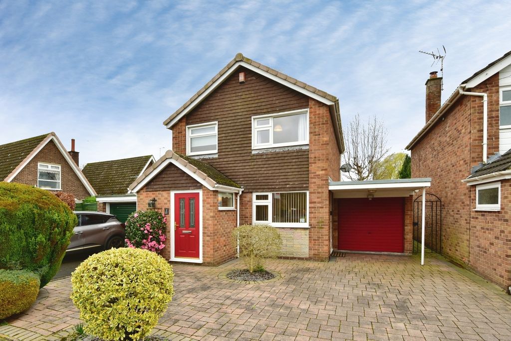 Property photo 1 of 16 Pbox-Img.Jpg