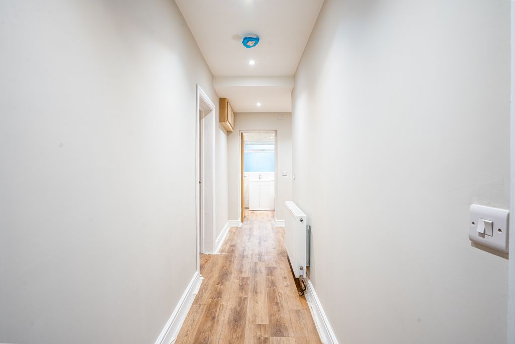 Property photo 3 of 17 2Buffcottages5