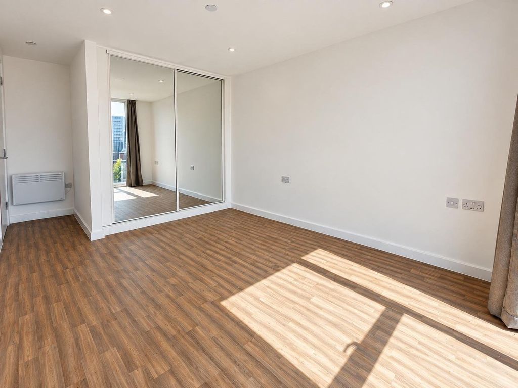 Property photo 2 of 5