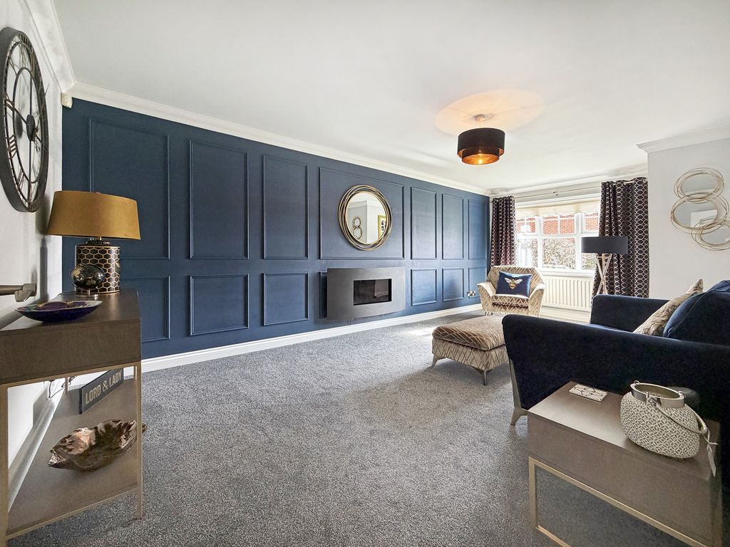 Property photo 2 of 46