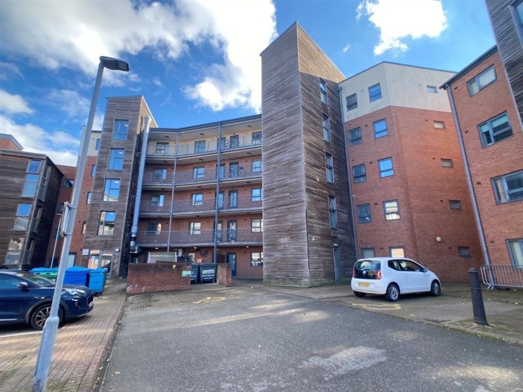 Property photo 1 of 10