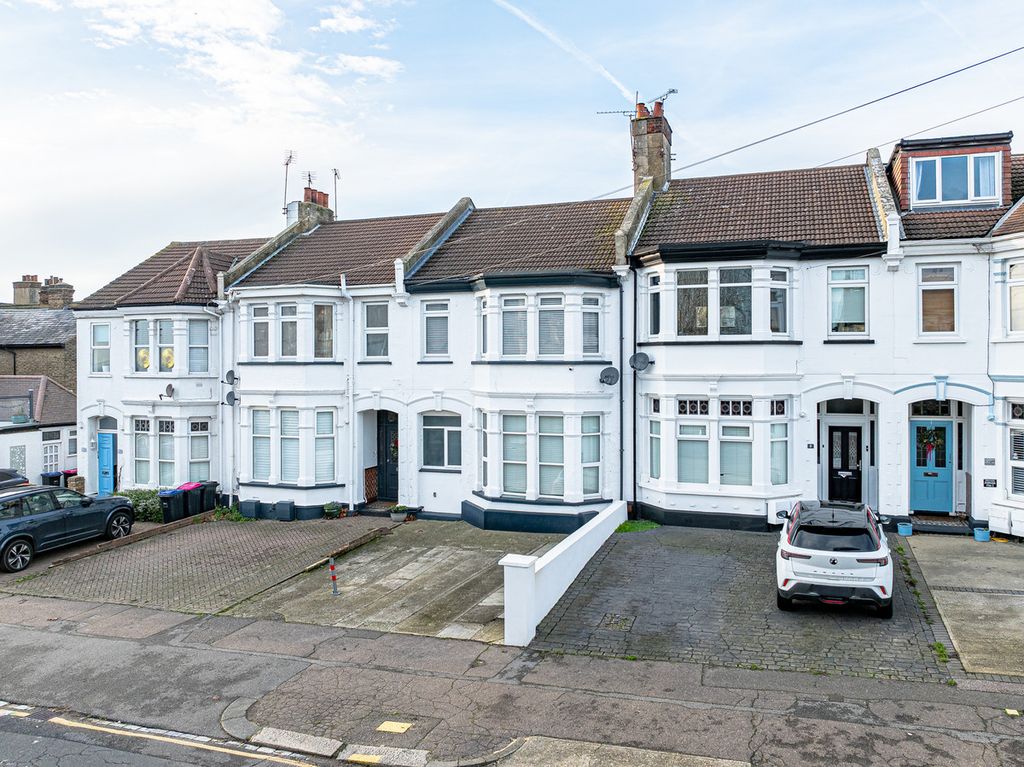 Property photo 1 of 34