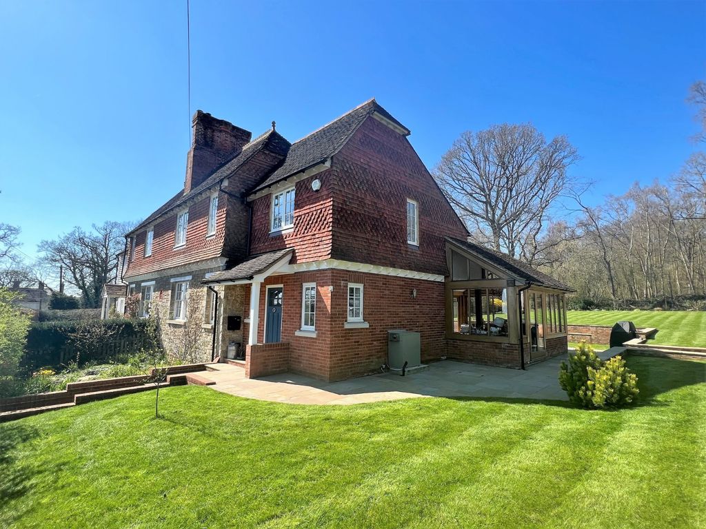 Property photo 1 of 14 Front Elevation