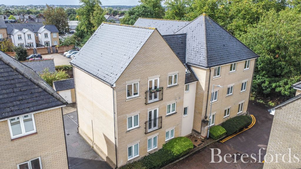 Property photo 1 of 9 Front