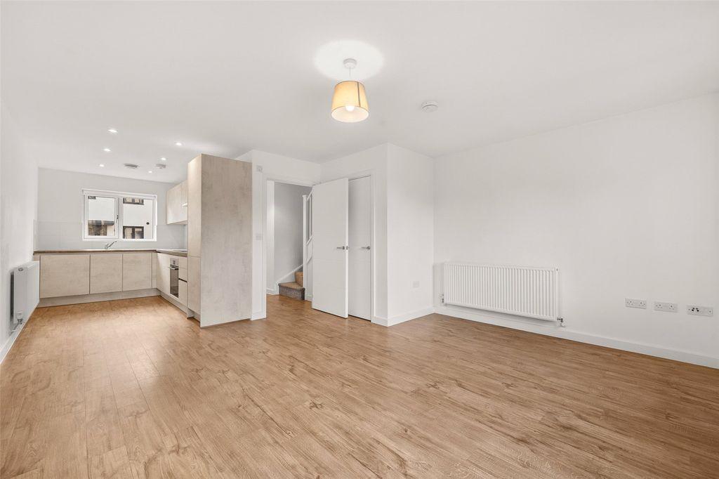 Property photo 3 of 13 Picture No. 07