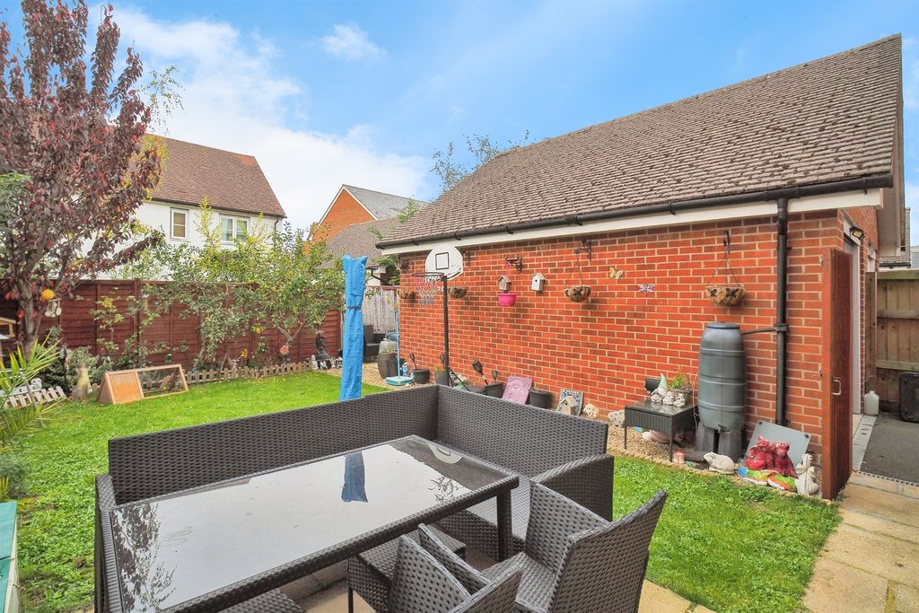 Property photo 2 of 14