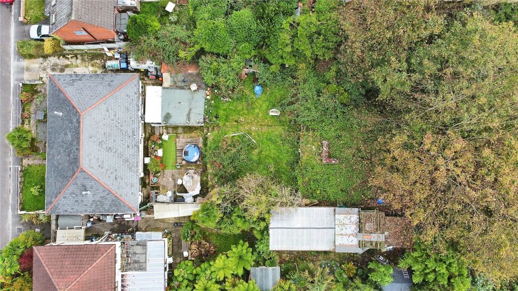 Property photo 2 of 16 View