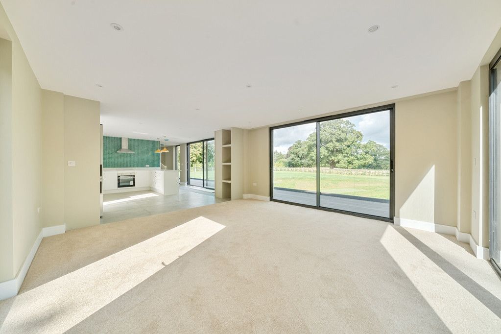 Property photo 2 of 15 1183230 (2).Jpg