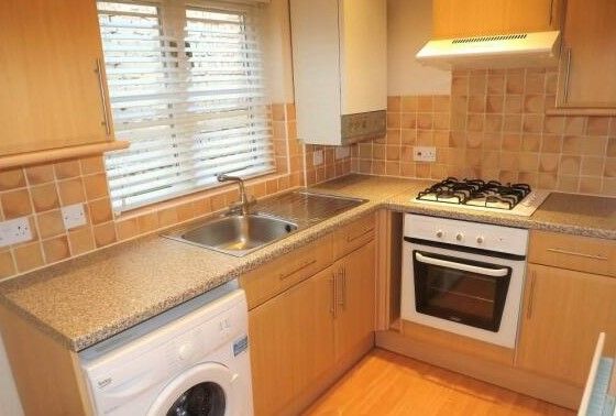 Property photo 3 of 4 14Stmichaelb