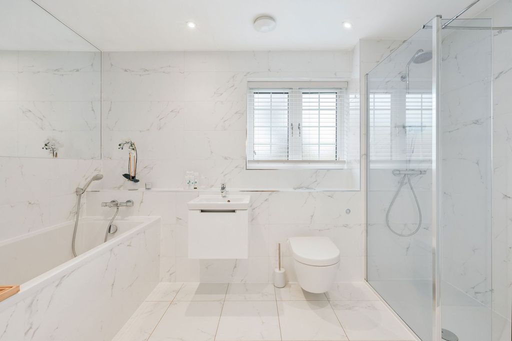 Additional image 15 of 6 bed detached house for saleWest Hill, Oxted RH8