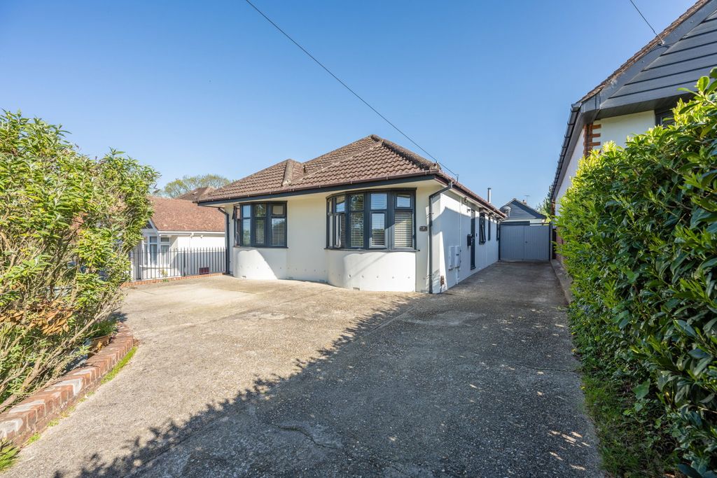 Property photo 1 of 30