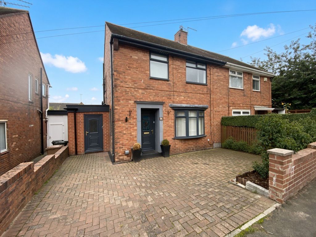 Property photo 1 of 17