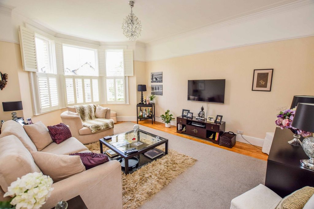 Property photo 2 of 9 Picture No. 01