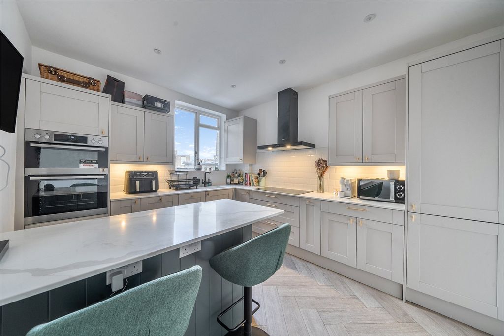 Property photo 1 of 29 Picture No. 46