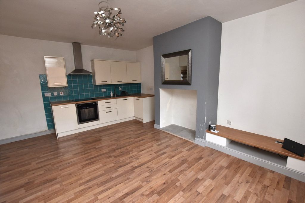 Property photo 2 of 10 Picture No. 02