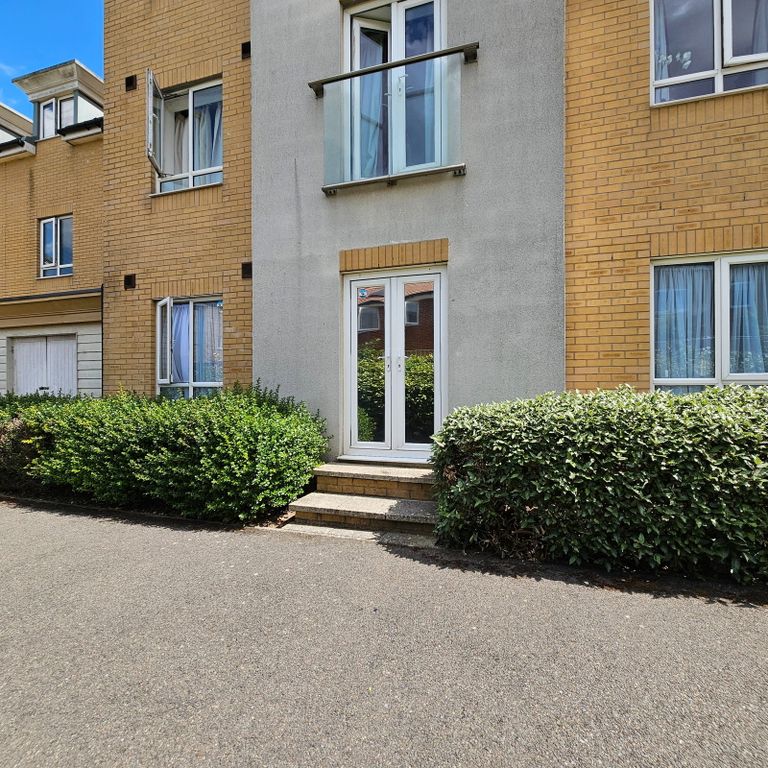 Property photo 1 of 9