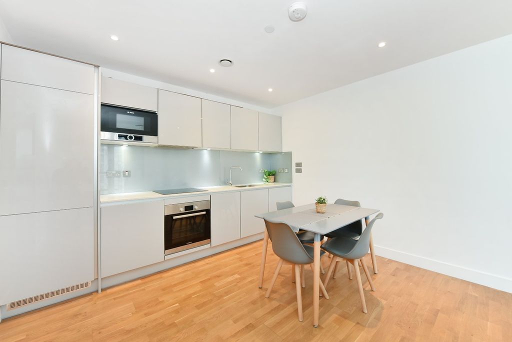 Property photo 3 of 10 Picture No. 09