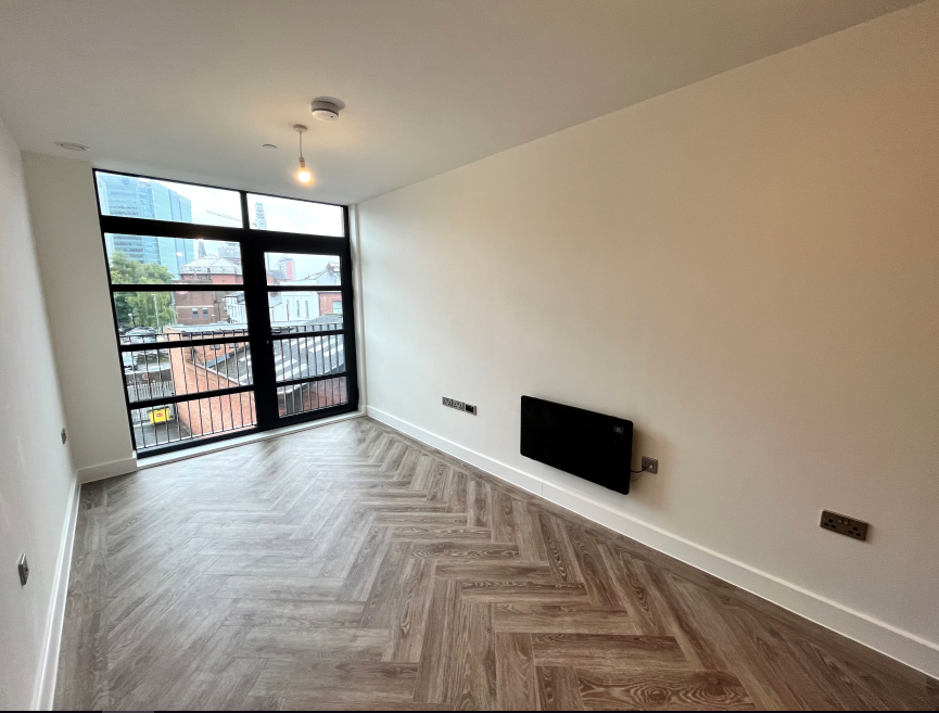 Property photo 2 of 8