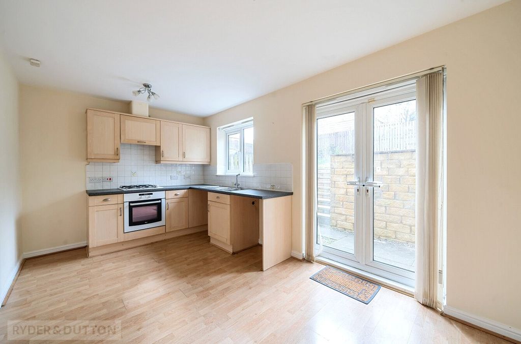 Property photo 2 of 16 Kitchen Diner