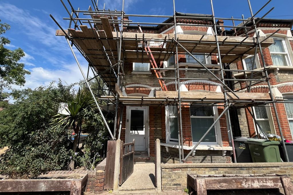 Property photo 2 of 2 36B Kildoran Road, Brixton London Sw2 5Jx