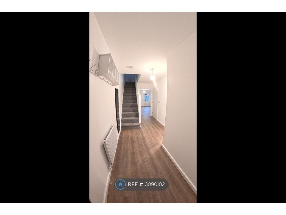 Property photo 2 of 11 Downstairs Hallway