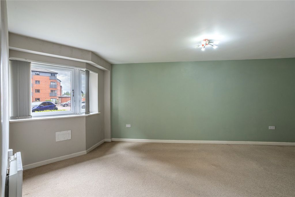 Property photo 3 of 26 Picture No. 49
