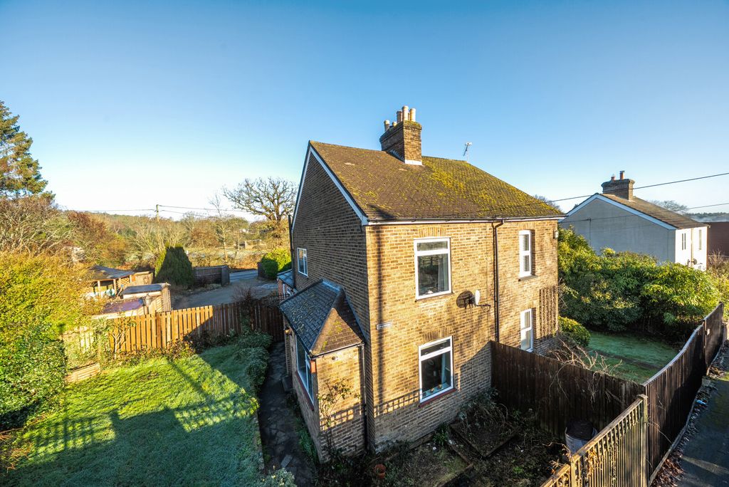 Property photo 1 of 15 1400753-4-6967695...