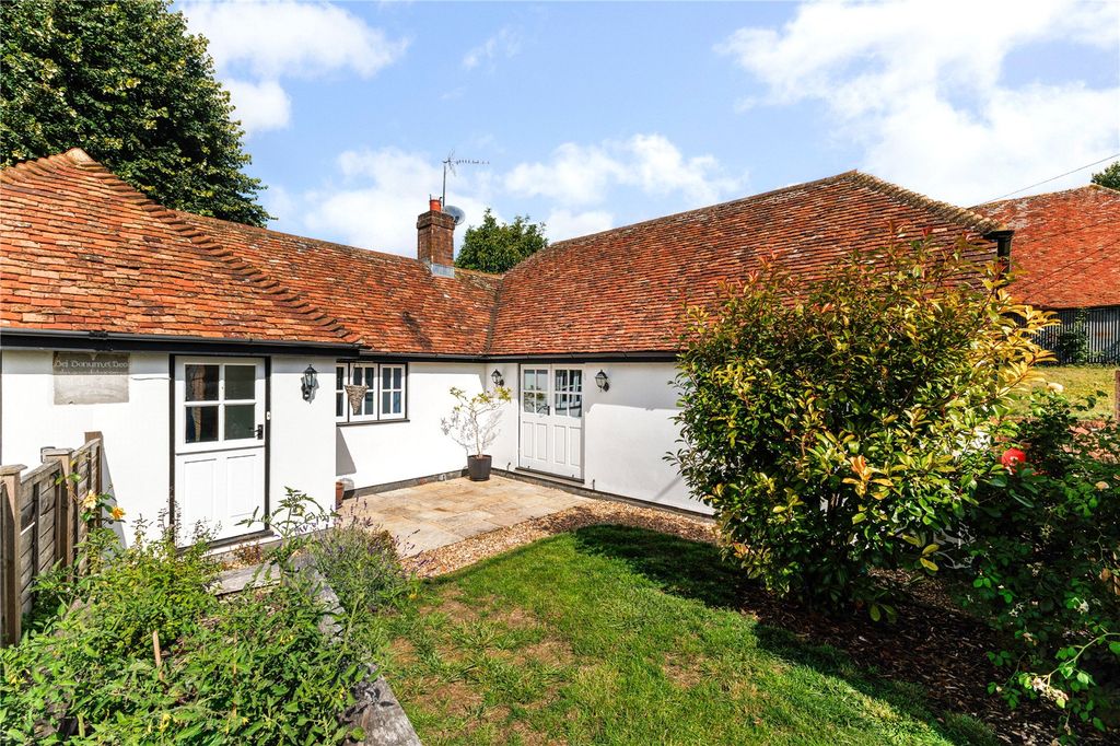 Property photo 1 of 28 Picture No. 04