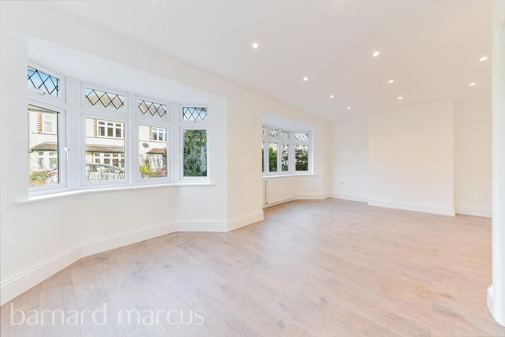 Property photo 2 of 11 Reception Room