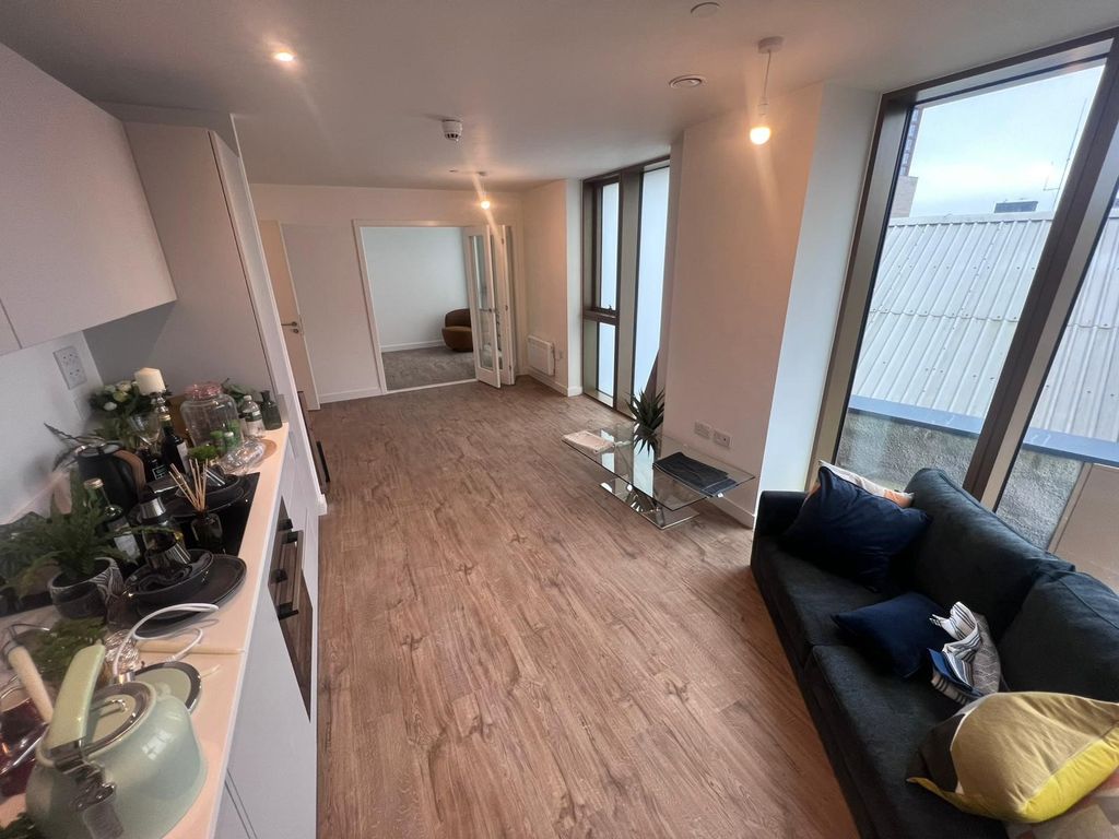 Property photo 2 of 6 Image