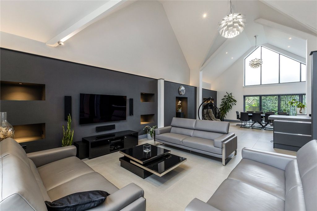 Property photo 3 of 16 Living Area