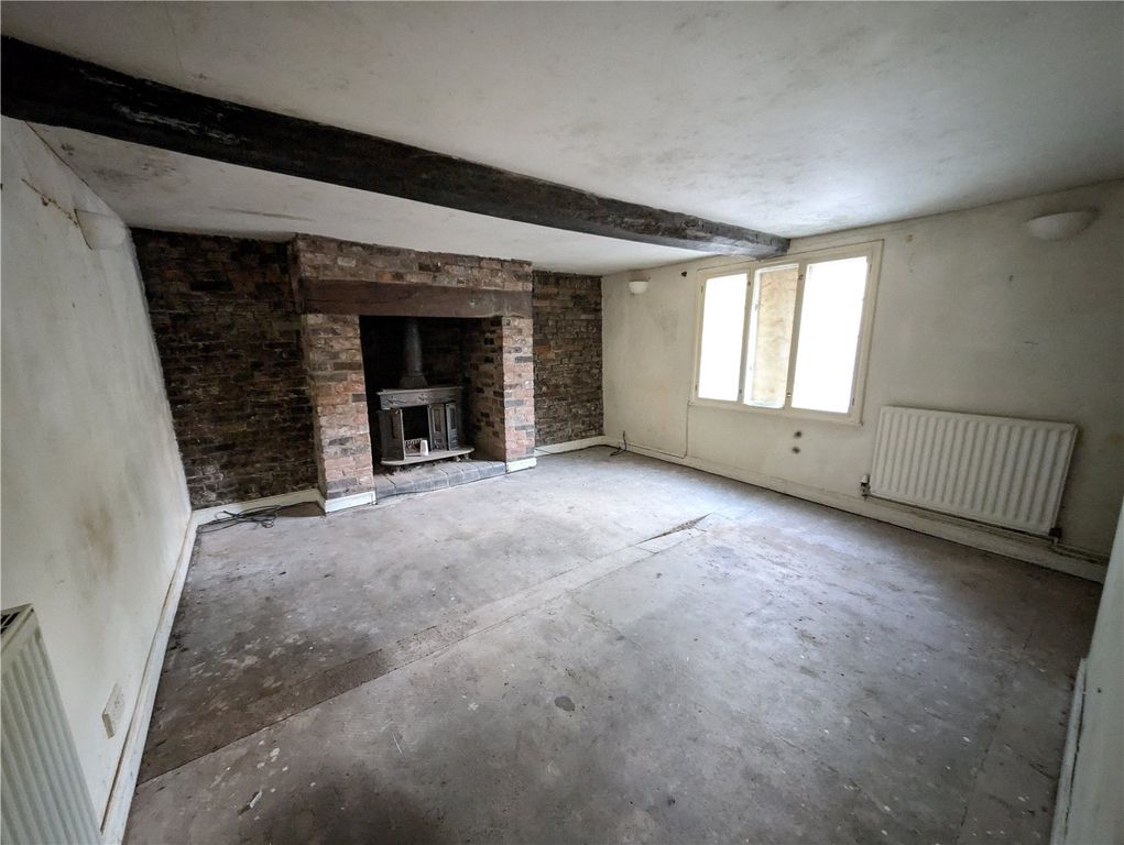 Property photo 2 of 20 Picture No. 10