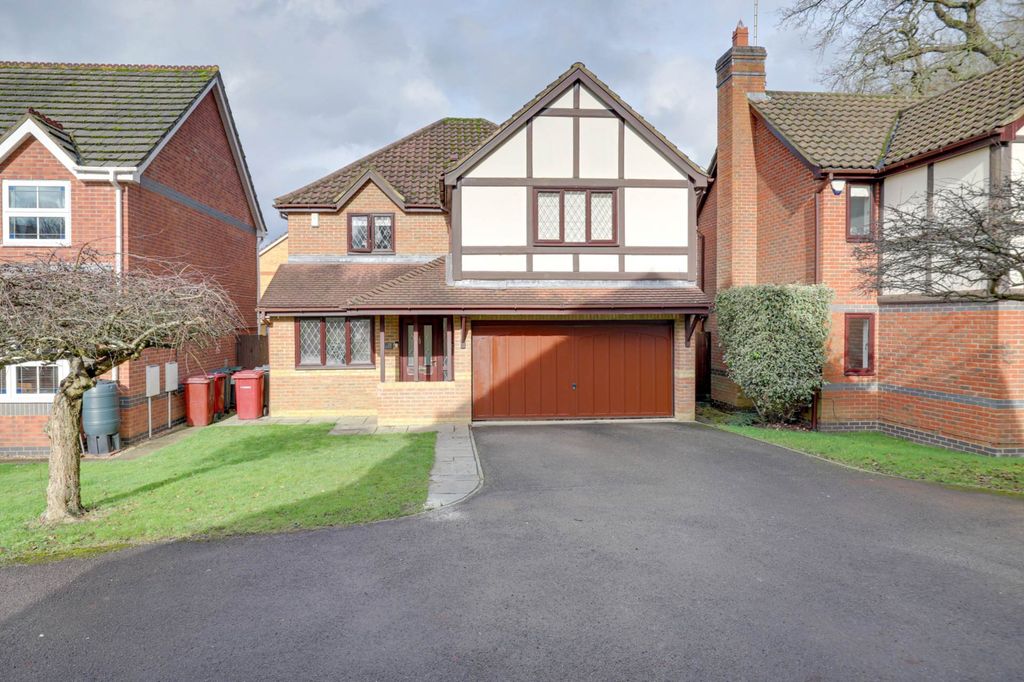 Property photo 1 of 41