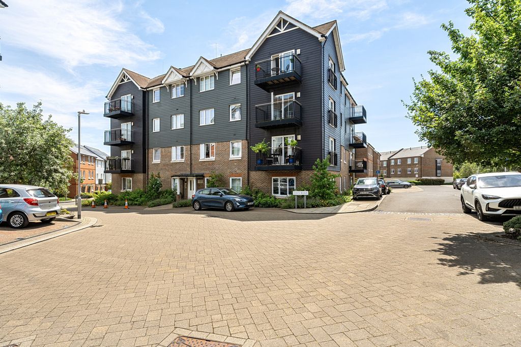 Property photo 1 of 24 1487133-1-6A47A2c...