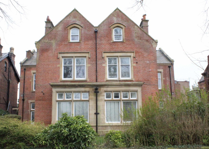 Property photo 1 of 8