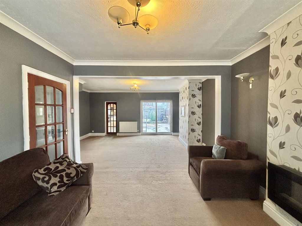 Property photo 3 of 11 3.Jpg